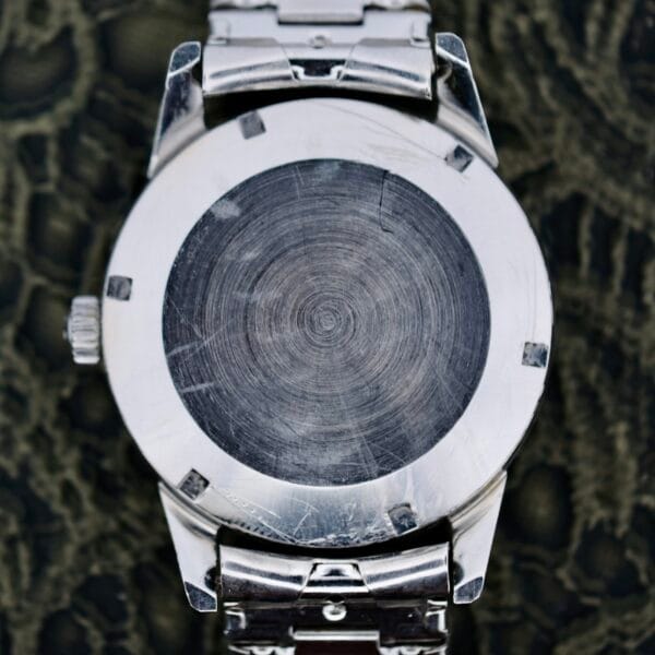 A close up of a watch