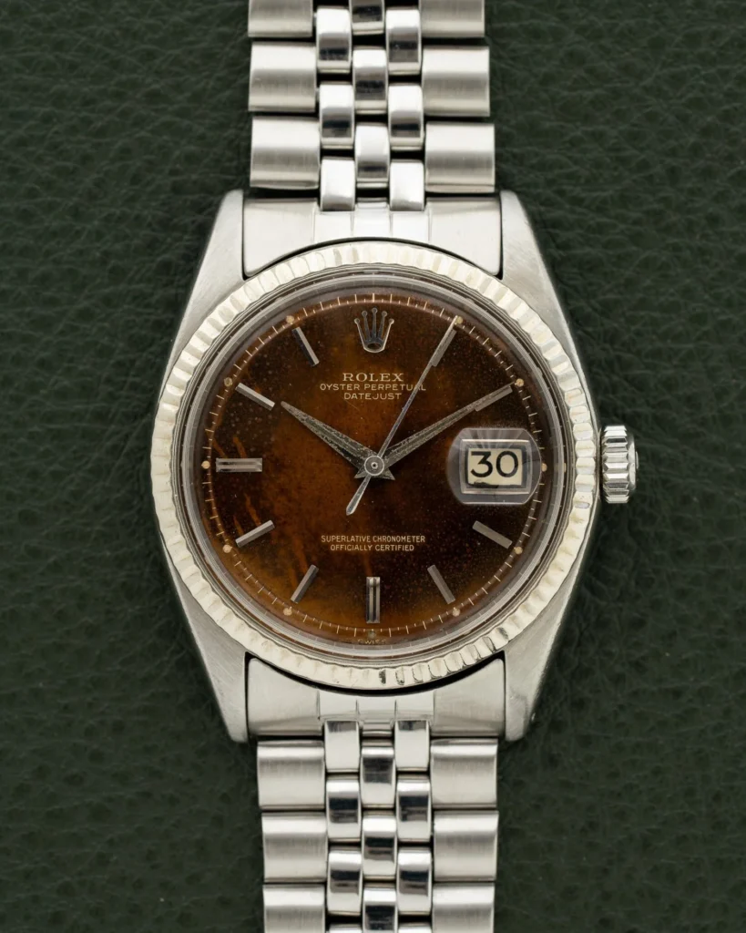 Complete Guide to the Rolex Datejust 1601 2 rolex datejust 1601 gilt tropical dial 05