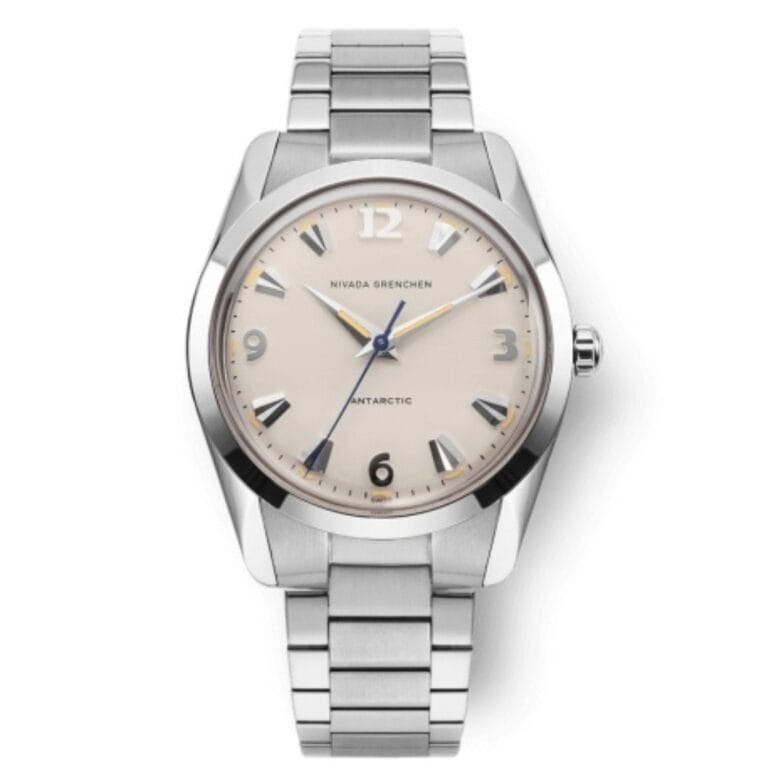 A silver wristwatch inspired by the Nivada Grenchen Antarctic, featuring a beige dial, silver hour markers, and a sleek metal link bracelet. Model: 35001M20.