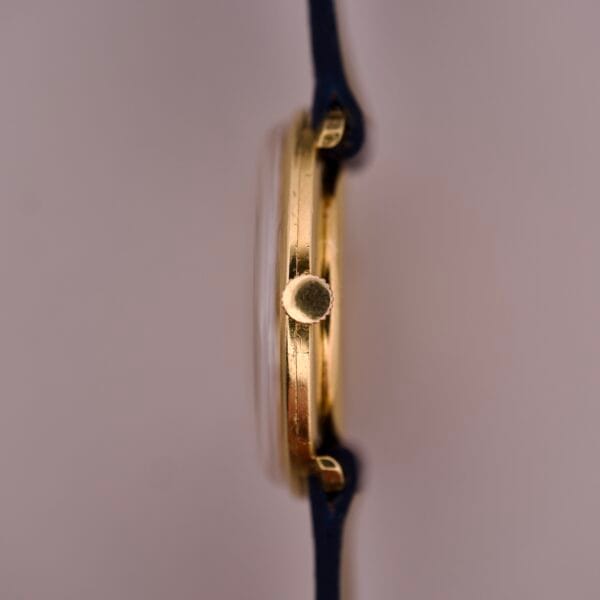 IWC "Stubby Lugs" Calatrava 18k Yellow Gold Cal. 401 - Image 5