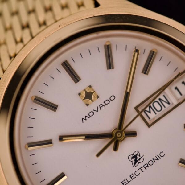 Movado - Zenith Electronic Day/Date Tuning Fork Zenith Cal. 505 New Old Stock - Image 2