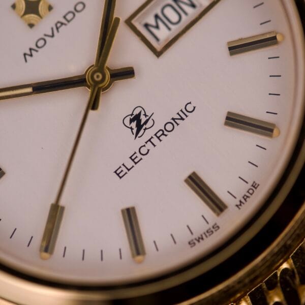 Movado - Zenith Electronic Day/Date Tuning Fork Zenith Cal. 505 New Old Stock - Image 5