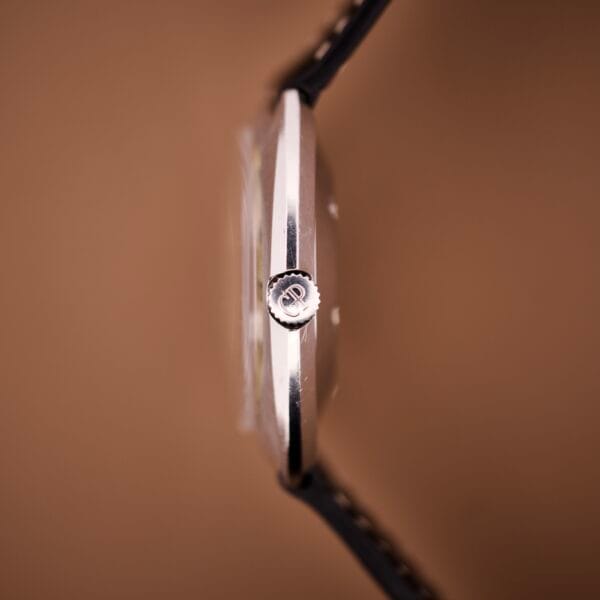 Girard Perregaux Gyromatic Stainless Steel Cushion Case Ref. 9382 GA - Image 5