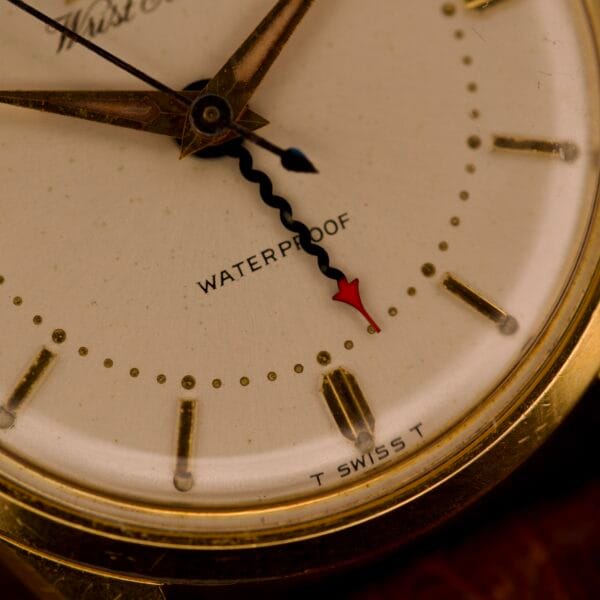 Bulova Wrist Alarm Gold Tone Case Manual Wind Cal. 11AERC - Image 3
