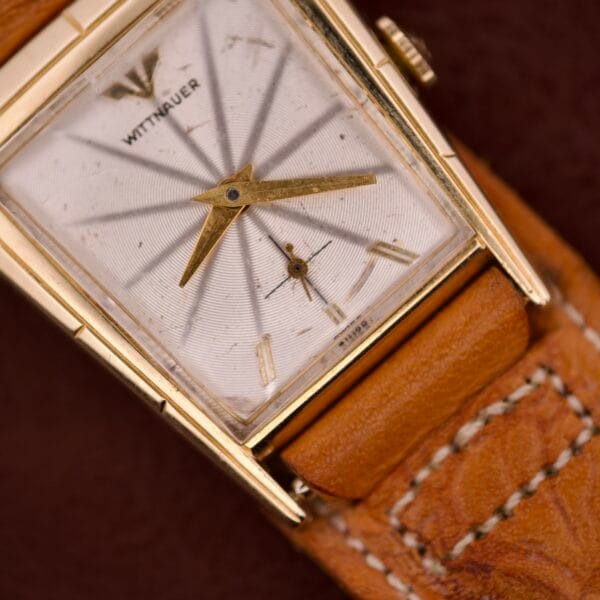 Wittnauer Asymmetrical Case Ref. 2025 Manual Wind Cal. 9E - Image 3