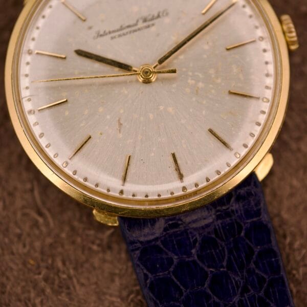 IWC "Stubby Lugs" Calatrava 18k Yellow Gold Cal. 401 - Image 2