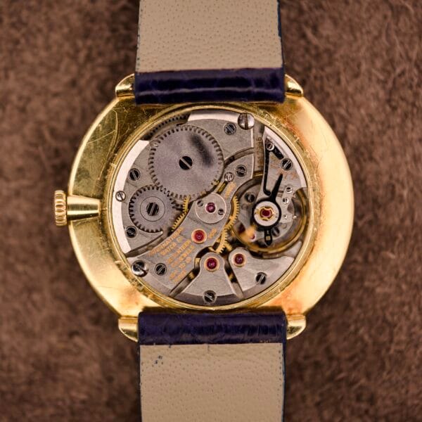 IWC "Stubby Lugs" Calatrava 18k Yellow Gold Cal. 401 - Image 11