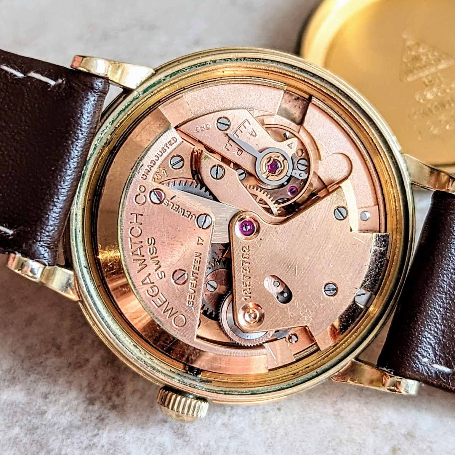 1950 OMEGA Bumper Automatic Watch Cal. 351 Self-Winding Wristwatch