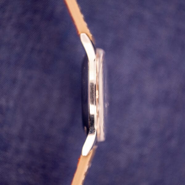 Longines Ref. 2546 Silver Sunburst Dial Manual Wind Cal. 370 - Image 7