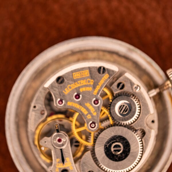 LeCoultre caliber 450/CW manual-wind movement signed LeCoultre Co SWISS UNADJUSTED, seventeen jewels