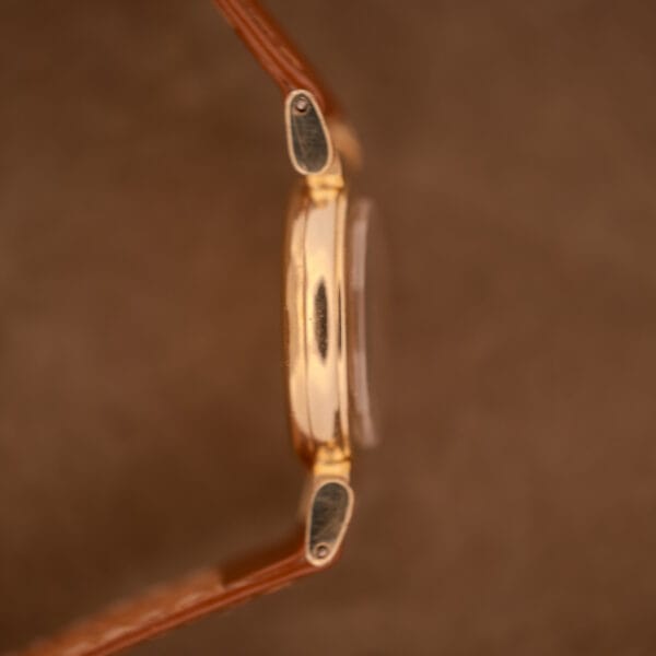 Hamilton Prescott 14k gold filled scarab case capped lugs side profile