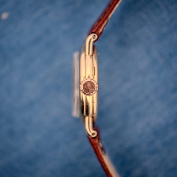1936 Hamilton Randolph case profile showing thin wire-formed soldered lugs and yellow gold filled flank