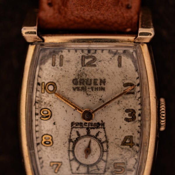 Gruen Precision Veri-Thin 430-457 factory silver dial with applied gold Arabic numerals and sub-seconds