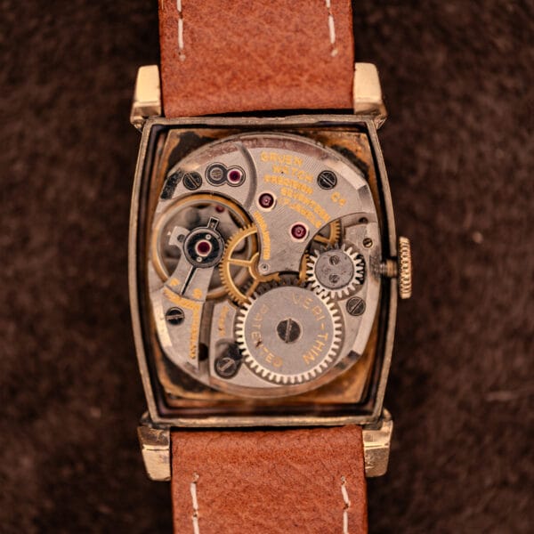 Gruen caliber 430 Veri-Thin manual-wind movement, 17 jewels, signed GRUEN WATCH CO PRECISION