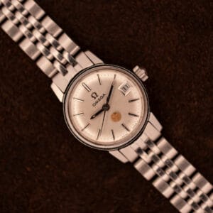 Vintage Omega Ladymatic 566.002 silver sunburst dial with applied USS US Steel presentation medallion at 6 and date at 3