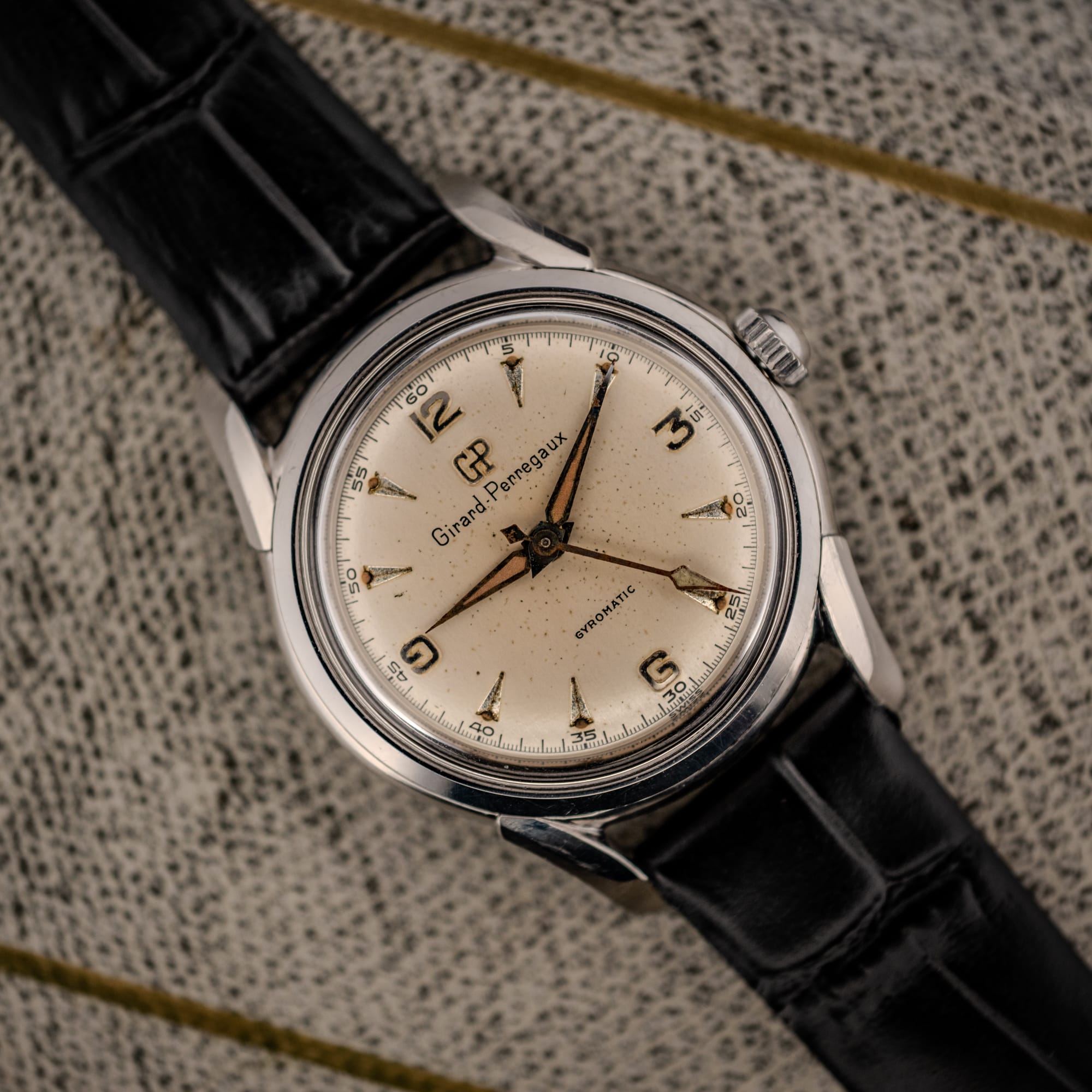 DSCF3627 Girard-Perregaux Gyromatic Ref. 6170 cream dial with applied GP monogram and faceted markers on black leather strap