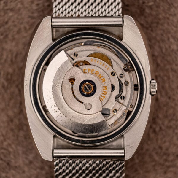 Eterna-matic automatic caliber 1488K movement with signed full rotor inside the cushion case