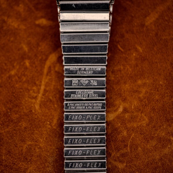 FIXO-FLEX bracelet stamped MADE IN WESTERN GERMANY EDELSTAHL STAINLESS STEEL, macro detail