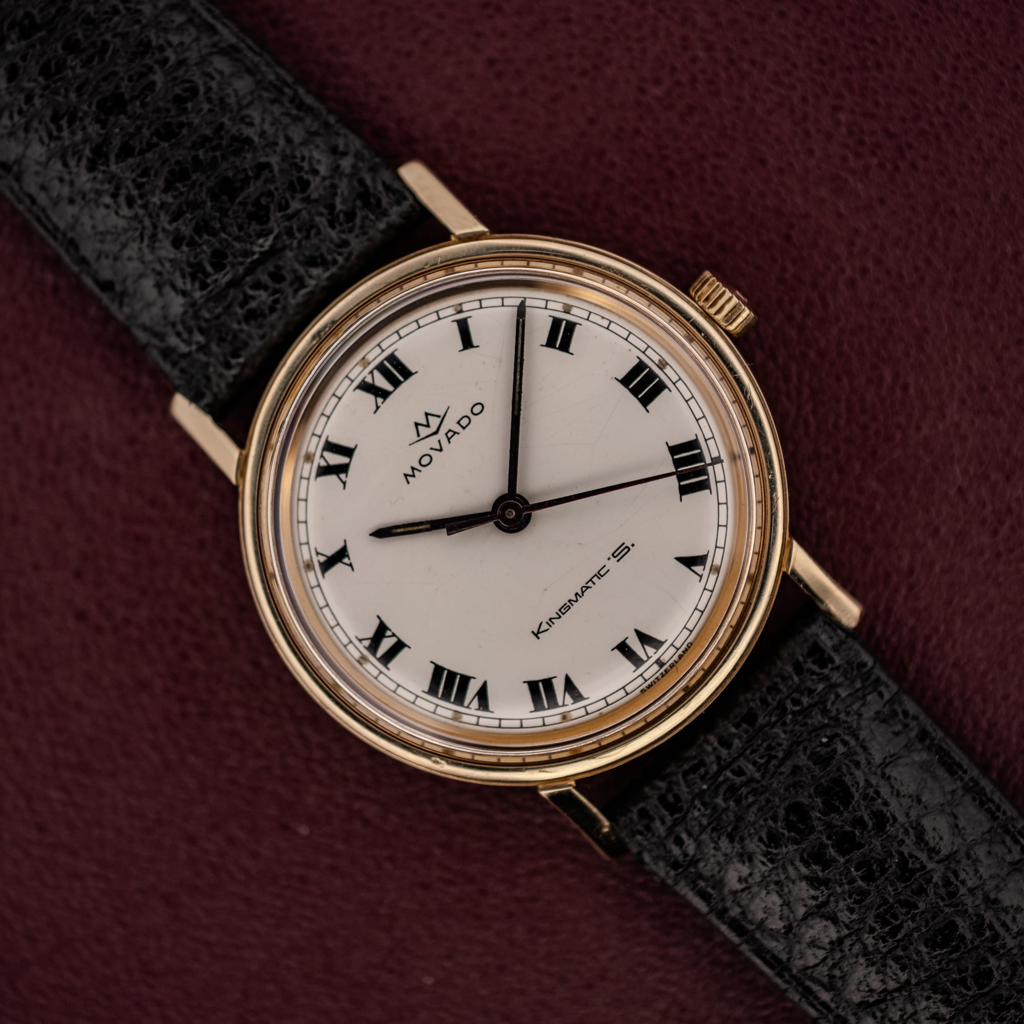 DSCF4260 Movado Kingmatic S ref 69664 white Roman numeral dial in 14k gold filled Sub-Sea case, front view
