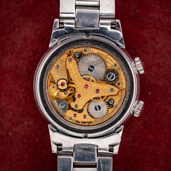 Gilt 17-jewel Swiss Bulova alarm movement in ref. 773 marked SEVENTEEN JEWELS SWISS UNADJUSTED on the bridge