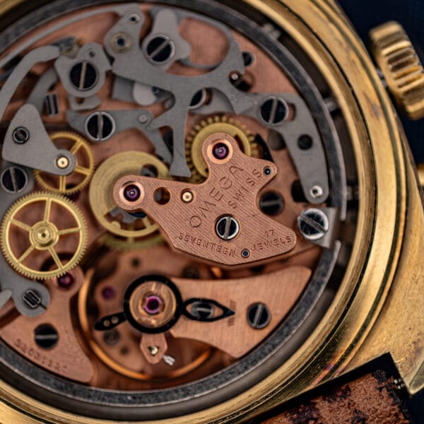 Omega caliber 861 bridge signed OMEGA SWISS SEVENTEEN 17 JEWELS in the Seamaster 145.029 chronograph