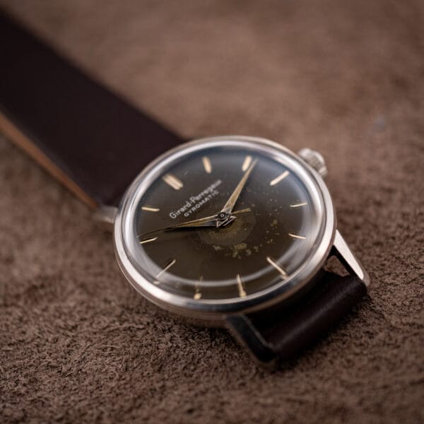 Girard-Perregaux Gyromatic on brown leather, warm brown dial with speckled age and applied batons