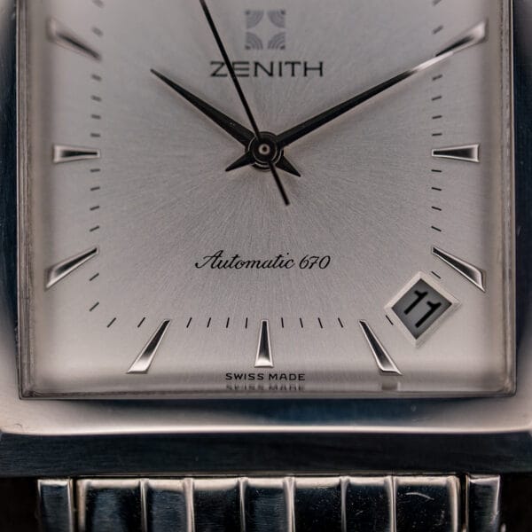 Zenith Elite silver dial with applied faceted markers and date at three