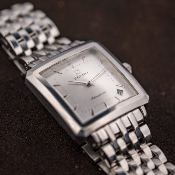 Zenith Elite 670 on its polished steel bracelet, front view