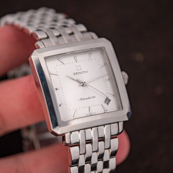Vintage Zenith Elite dial with Swiss Made text at six o'clock