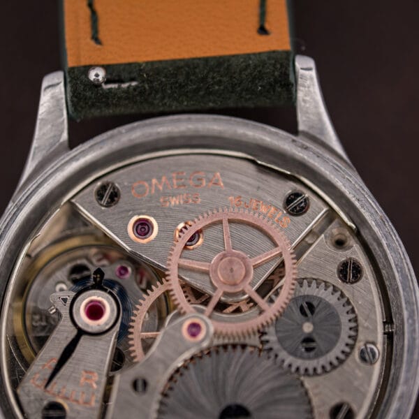 Omega 30T2 SC movement marked OMEGA SWISS 16 JEWELS with regulator index