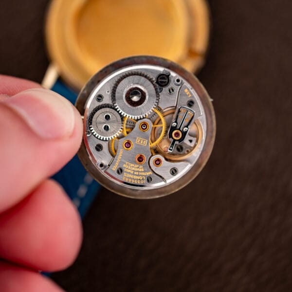 Longines caliber 23Z manual wind movement signed LONGINES WATCH Co Swiss, SEVENTEEN 17 JEWELS, UNADJUSTED