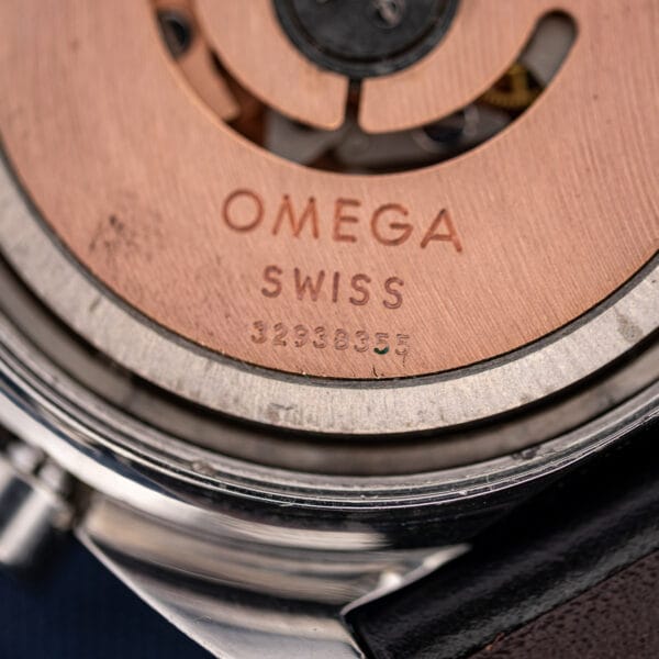 Omega 176.007 copper rotor macro engraved OMEGA SWISS above movement serial number 32938355