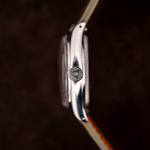 Signed Super Oyster crown on the Rolex 6085, coronet set between the words OYSTER and SUPER
