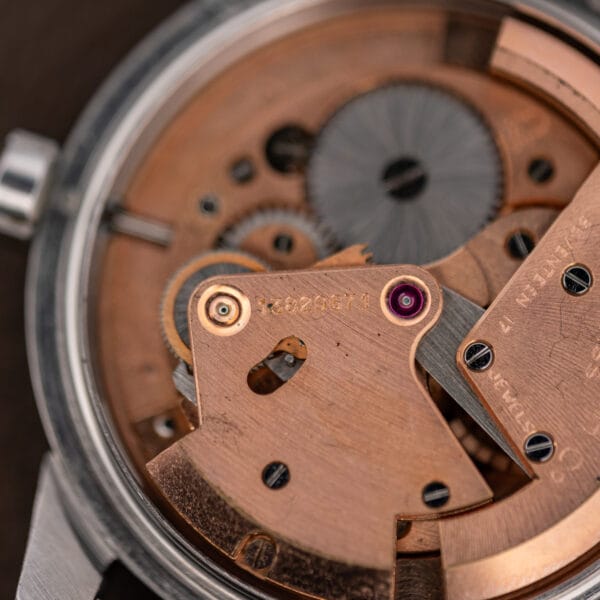 Omega caliber 355 movement serial number 13820671 engraved on the rose gilt bridge