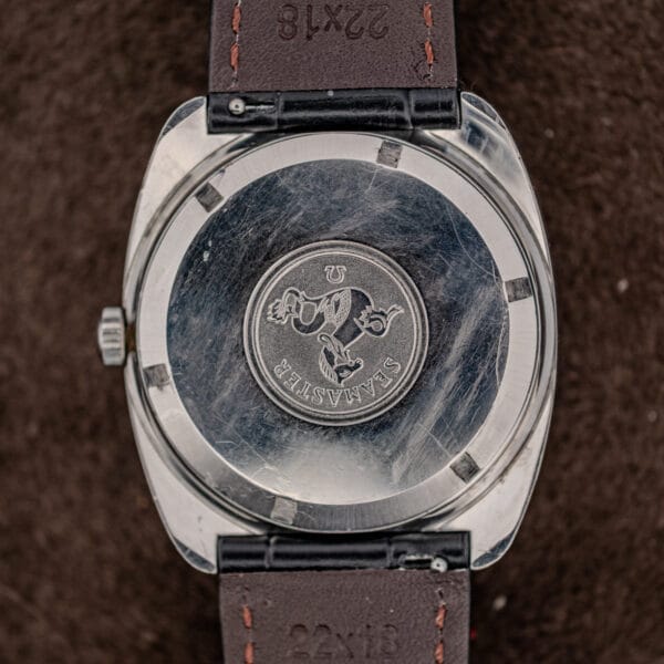 Omega Seamaster 168.035 exterior caseback with hippocampus seahorse medallion