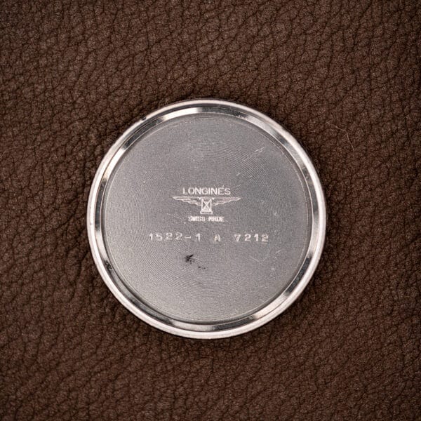 Caseback interior stamped Longines Swiss Made with reference 1522-1 and caliber 7212