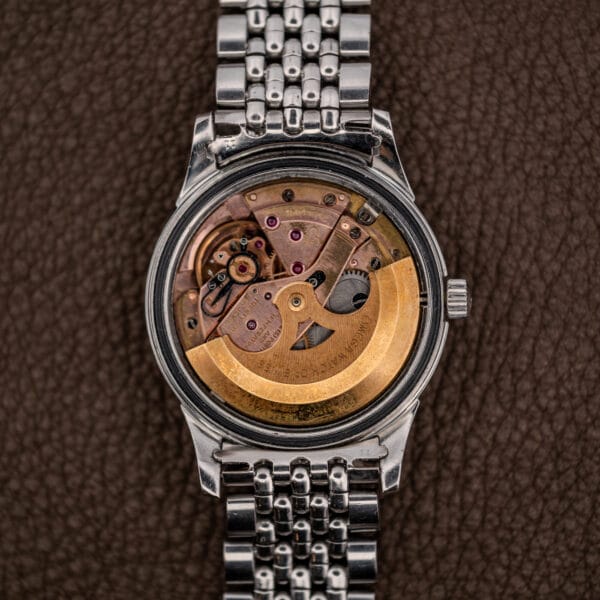 Omega caliber 561 automatic movement, twenty-four jewels, adjusted five positions and temperature, rotor signed OMEGA WATCH Co