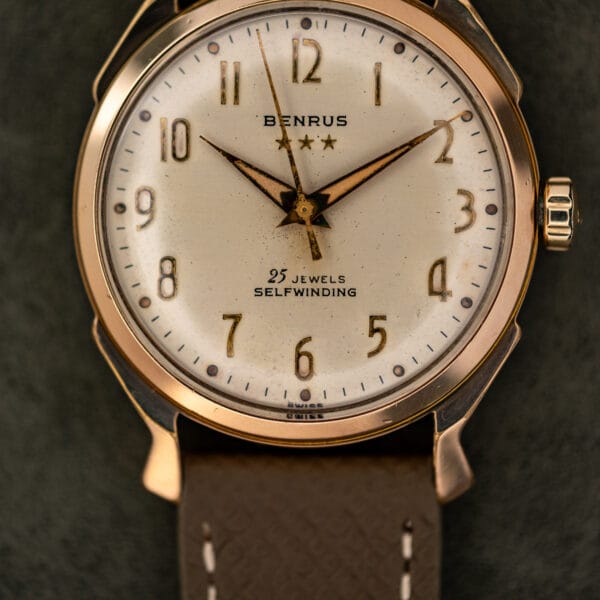 Benrus Series 7155 cream dial with applied gold Arabic numerals, dauphine hands and scattered age spotting