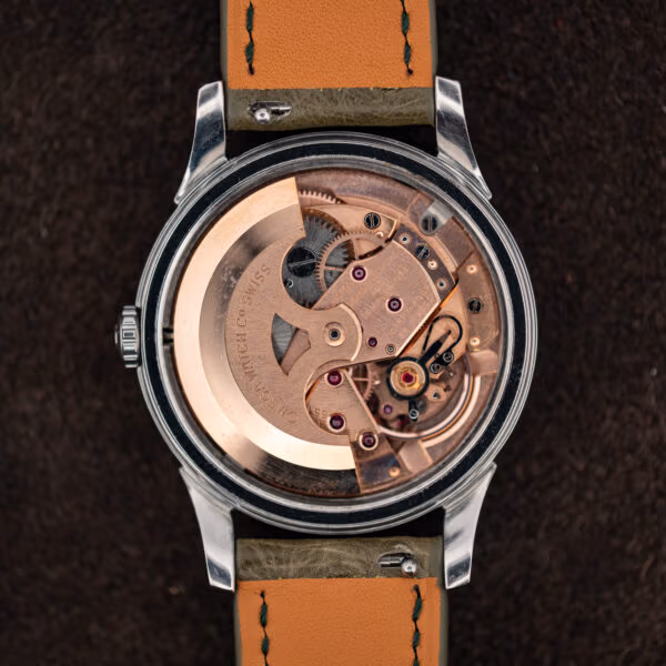 Omega calibre 551 automatic movement in copper finish, rotor signed OMEGA WATCH Co SWISS, 24 jewels