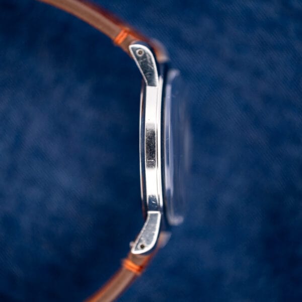 Girard Perregaux Sea Hawk opposite-side profile, showing the case edge, crystal outline and drilled lug ends