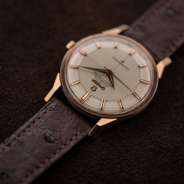 Reverse angled view of Omega Constellation 167.005 highlighting the double twelve marker and angular lugs