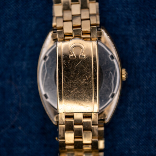 Omega Constellation 168.017 bracelet underside featuring closed folding clasp and embossed Omega symbol
