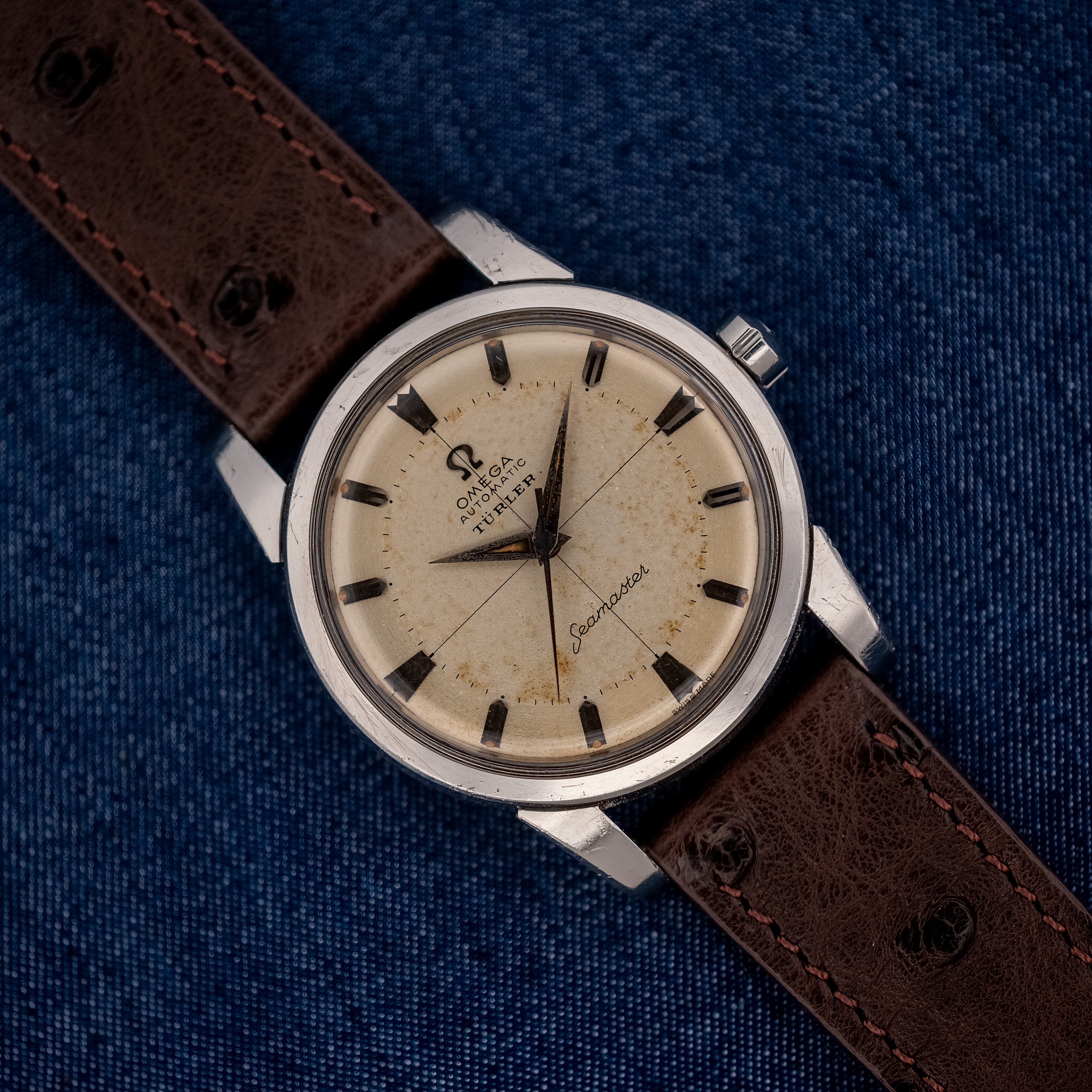 DSCF8091-Topaz-Sharpen-Strong-Denoise Omega Seamaster 2846-15 SC top view with eggshell crosshair dial, Türler signature and chocolate-brown ostrich strap