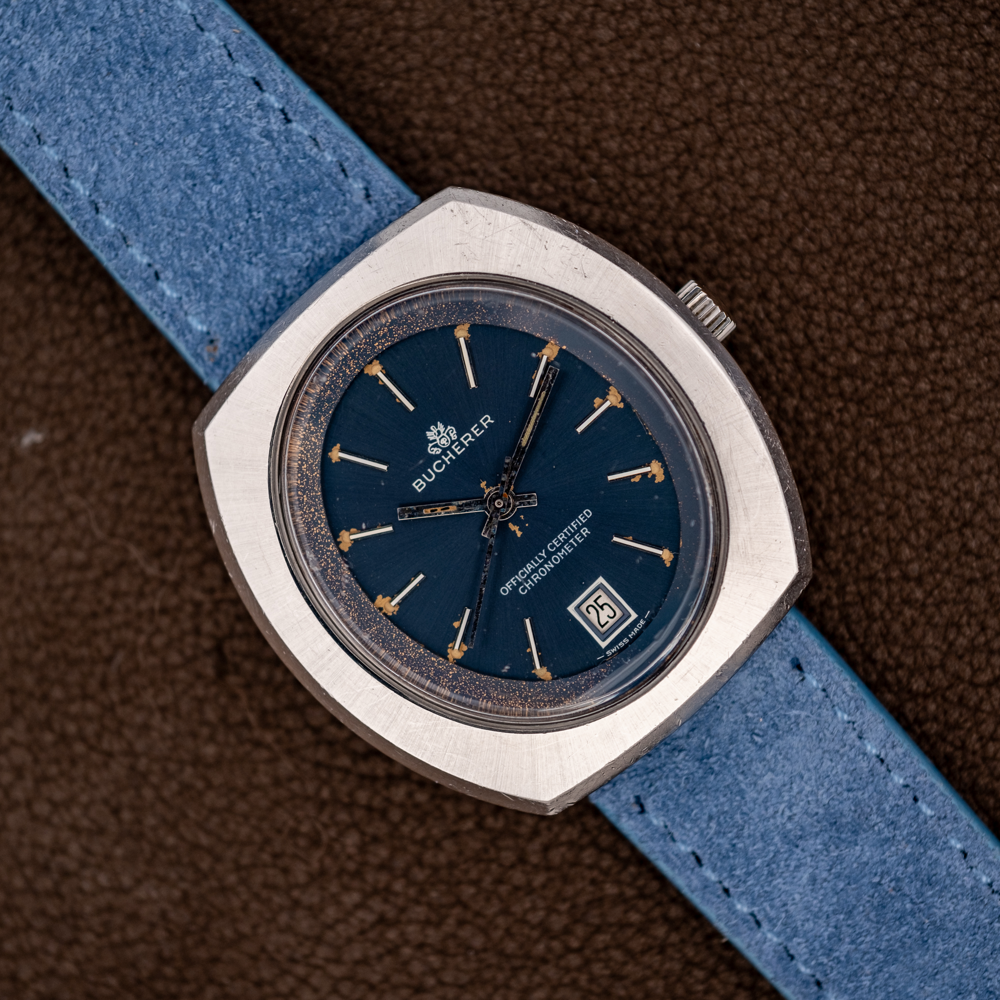 DSCF8202 Bucherer 1574 chronometer at an angle, blue dial with date at six on a powder-blue suede strap