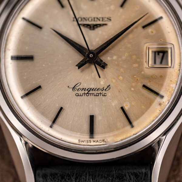 Lower half of the Longines Conquest 7171-5 dial showing Conquest, automatic and SWISS MADE text